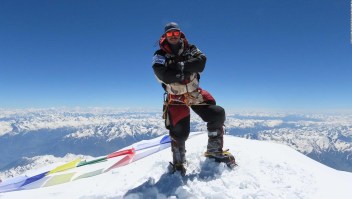 Se bate récord mundial en escalar las 14 montañas más altas