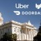 Uber, Lyft, DoorDash luchan contra leyes laborales