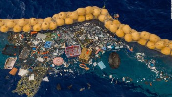 Dispositivo limpiar plástico océanos