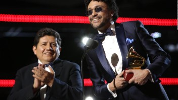 Andrés Cepeda celebra la "época dorada" de la música latina