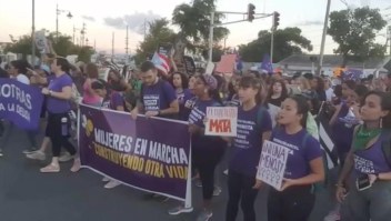 Puertorriqueñas también marcharon contra la violencia de género