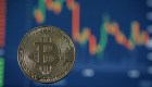 El precio de Bitcoin cae al nivel más bajo en seis meses