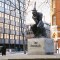 Estatua 'robada' de Banksy podría costar 1,3 millones de dólares