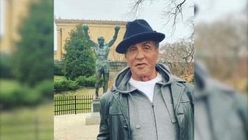 Rocky en la estatua de Rocky: el video viral de Sylvester Stallone