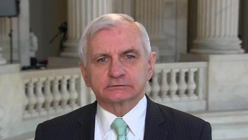 Senador Reed: "Si Bolton testifica, agregaría pruebas decisivas"