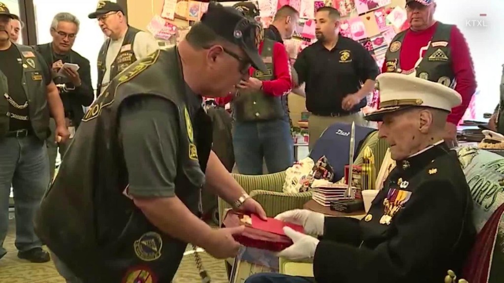 Veterano recibe 300.000 mensajes de San Valentín