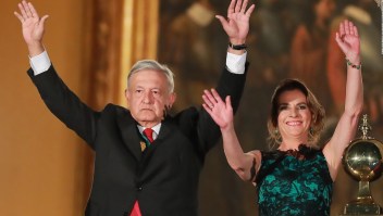 Primera dama mexicana apoya el paro nacional de mujeres. Luego, se retracta