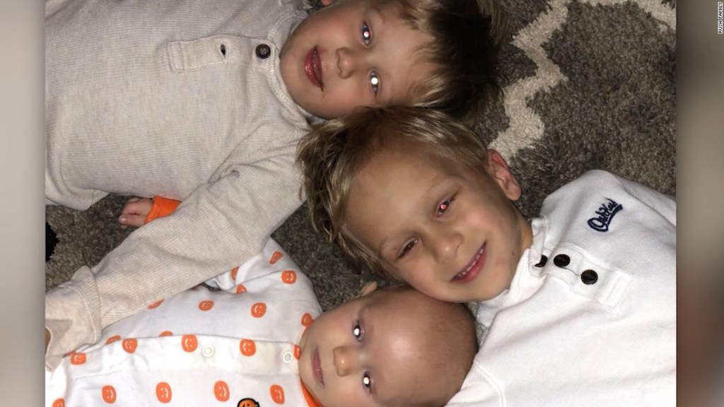 Tres hermanitos luchan contra el mismo cáncer infantil raro