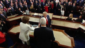 Trump deja a Pelosi con la mano tendida antes de su discurso del estado de la Unión