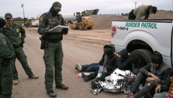 Más detenidos en la frontera entre México y EE.UU.