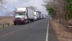Transportistas en frontera de Costa Rica advierten sobre el desabastecimiento
