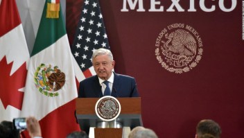 El presidente de México ordena que los militares vuelvan a las calles para combatir la creciente violencia