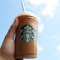 Starbucks cerrará 400 tiendas y se enfocará en pedidos para llevar
