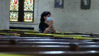Feligreses regresan a las iglesias católicas en Nueva York