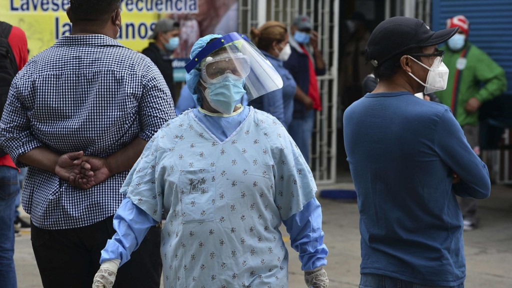 Inició la investigación por posible fraude en compra de hospitales móviles de Honduras