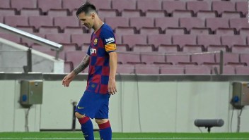 Frustración en el FC Barcelona pese a la hazaña de Messi