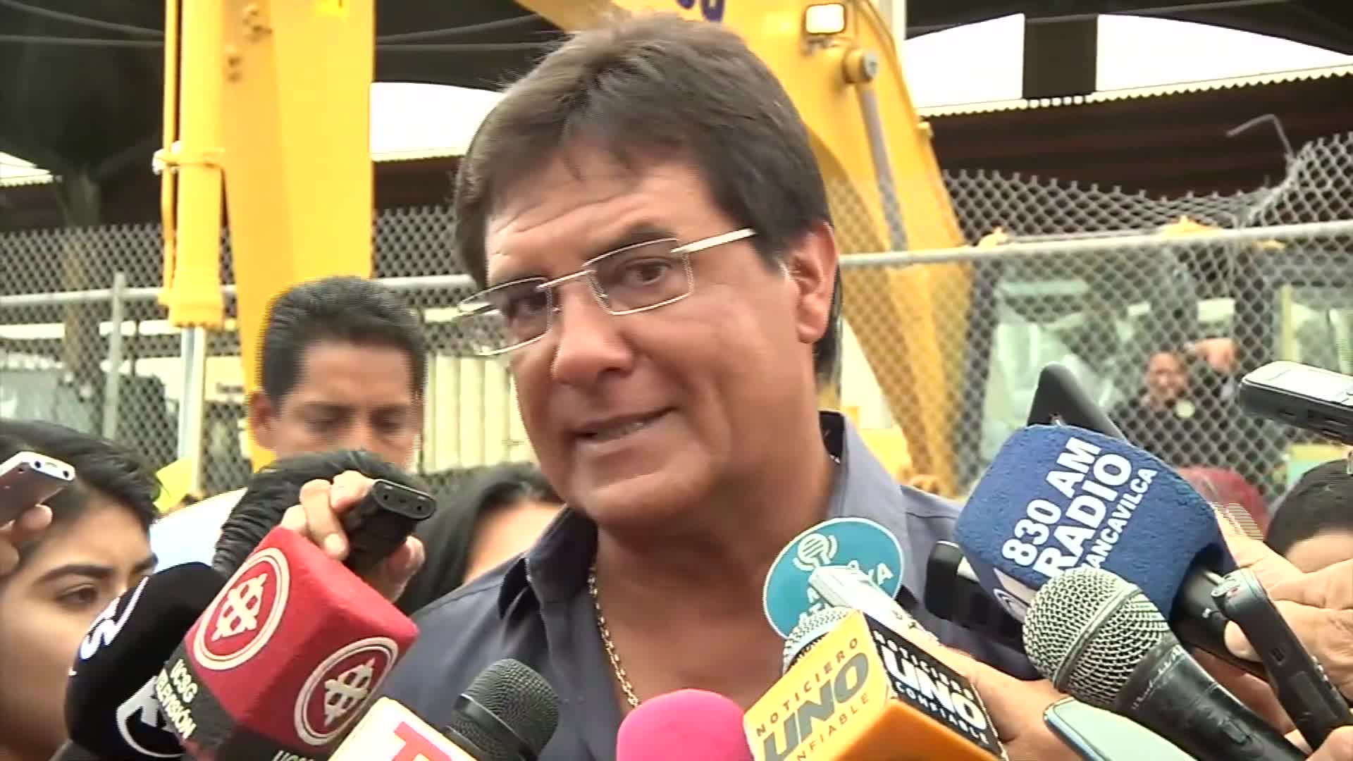 Carlos Luis Morales - Ecuador