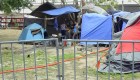 Campamentos de migrantes enfrentan el covid-19