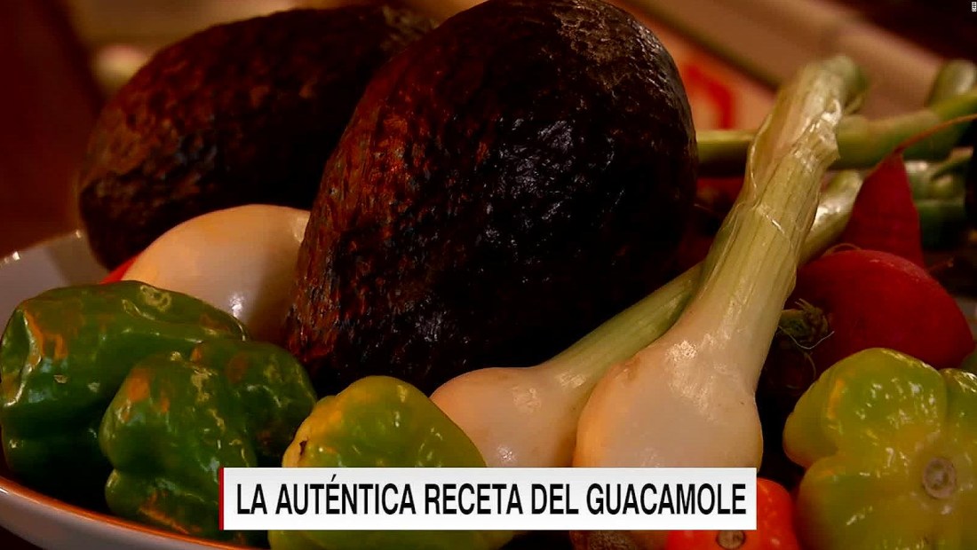 Cómo hacer el mejor guacamole, según la chef Martha Ortiz