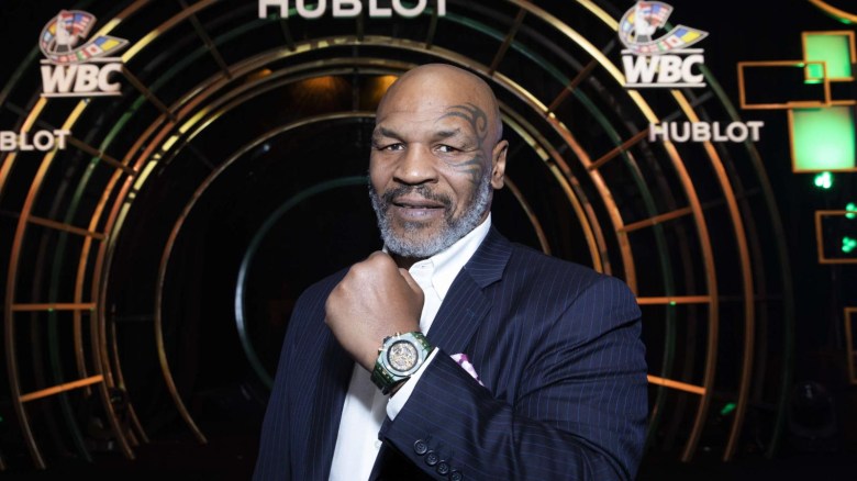 Mike Tyson anuncia fecha para su regreso al boxeo