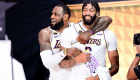 Los Lakers invierten en sus figuras para el presente y el futuro