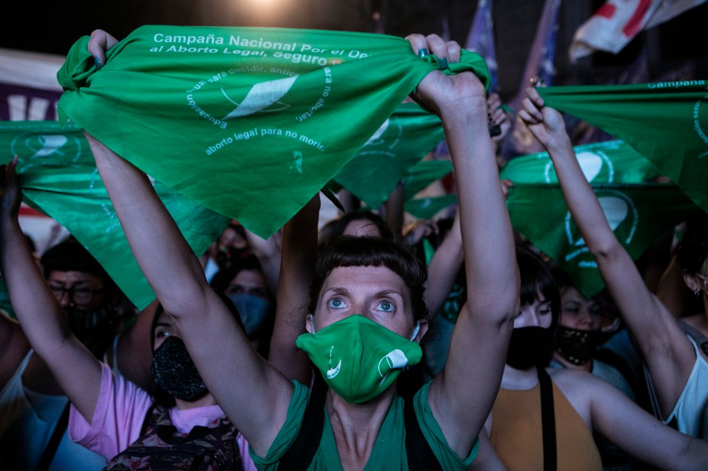 Así se vivió la votación del proyecto de aborto en Argentina