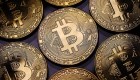 ¿Por qué sube el precio del bitcoin?