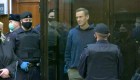 Cómo perjudica a Putín revelaciones de Alexey Navalny