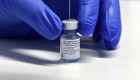 Vacuna Pfizer podría estar en refrigeradores farmacéuticos