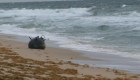 Hallan posible explosivo militar en playa de Florida