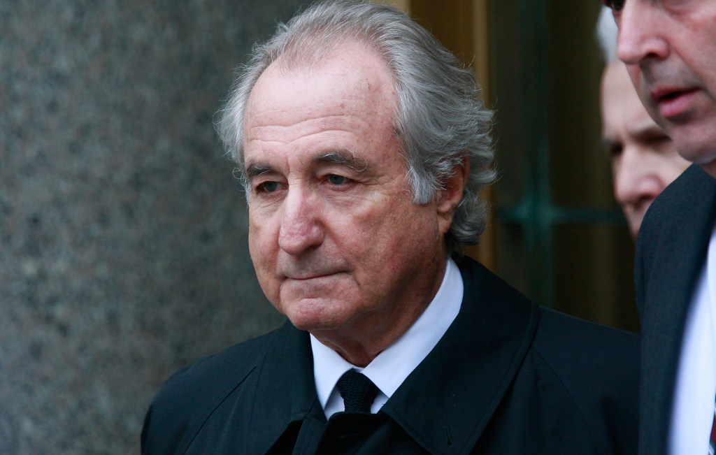 Bernie Madoff, famoso estafador financiero, murió en la cárcel