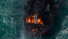 Sri Lanka: incendio de un buque carguero continúa haciendo estragos