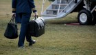 EE.UU. revisará la seguridad del maletín presidencial de emergencia
