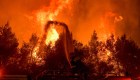 Incendios en Grecia arrasan hogares y dejan destrucción