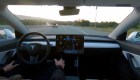 Tesla ofrece software de "conducción autónoma completa"