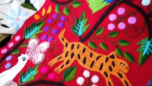 Talento y arte se unen en un encuentro textil de México