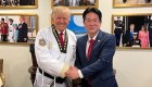 Trump, cinta negra honoraria en Taekwondo