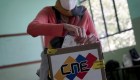 Venezuela renueva 3.000 cargos en unas elecciones regionales que medirán la confianza en el sistema electoral