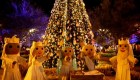 Dan vida a la famosa muñeca mexicana de trapo en Navidad