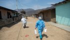 Peruano contagiado con ómicron hizo escalas en Brasil