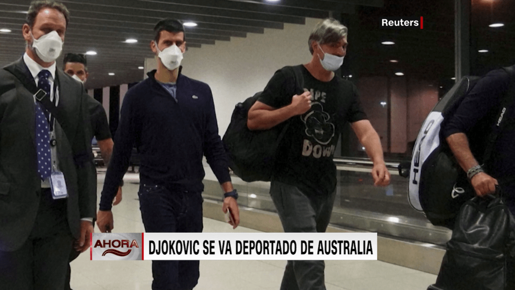 Novak Djokovic salió de Australia en un vuelo a Dubái