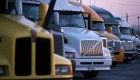 Programa oficial recluta jóvenes para conducir camiones