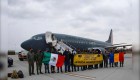 Llega a Rumania avión que repatriará a mexicanos que huyeron de Ucrania