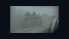 Fuerzas rusas giran tanque hacia periodistas