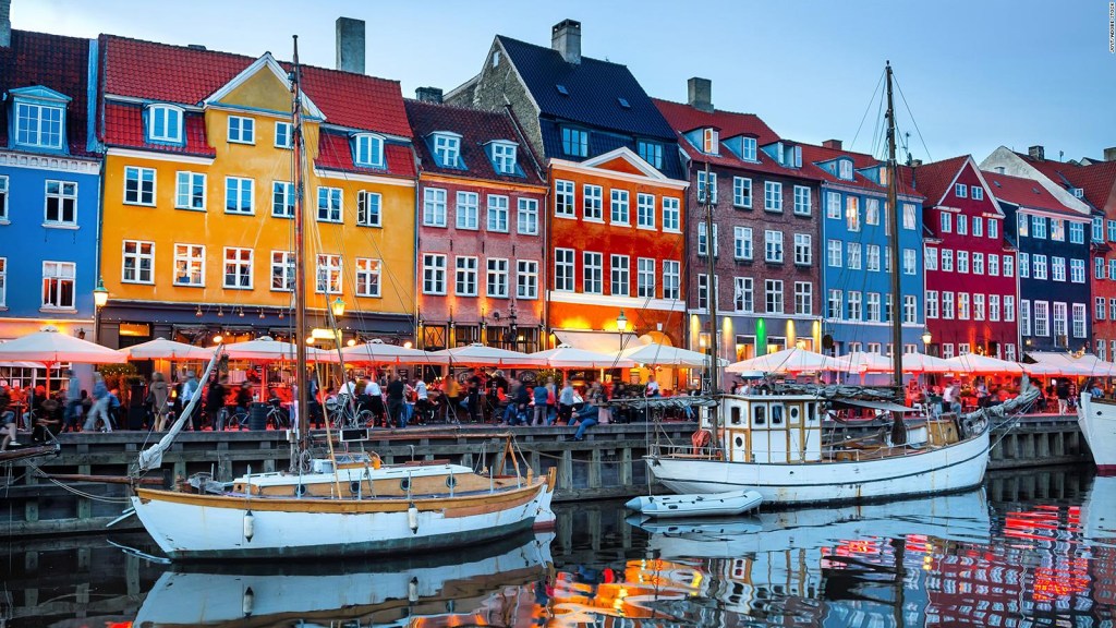 Las personas más felices viven en países escandinavos