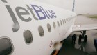 JetBlue hace oferta para adquirir Spirit