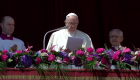 El papa Francisco llama a la guerra "sin sentido" durante la misa de Pascua