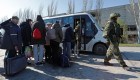 Autoridades se dirigen a Mariúpol para evacuar a civiles