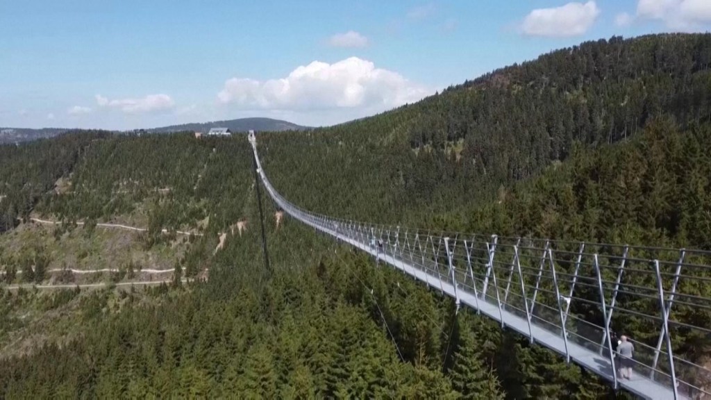 Conoce el puente suspendido más largo del mundo