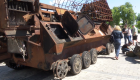Ucrania exhibe tanques y vehículos rusos destruidos
